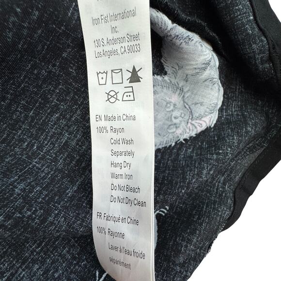 Iron Fist Vintage Inspired Cat Heart Print Peter Pan Collar Blouse Women's SZ M - Picture 5 of 6